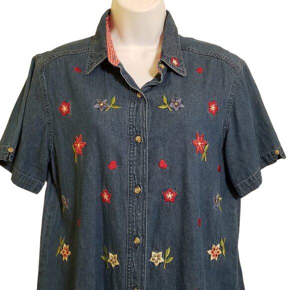 Unbranded Tops - Vintage Womens Shirt Button Up Blouse Medium Denim Embroidered Flowers